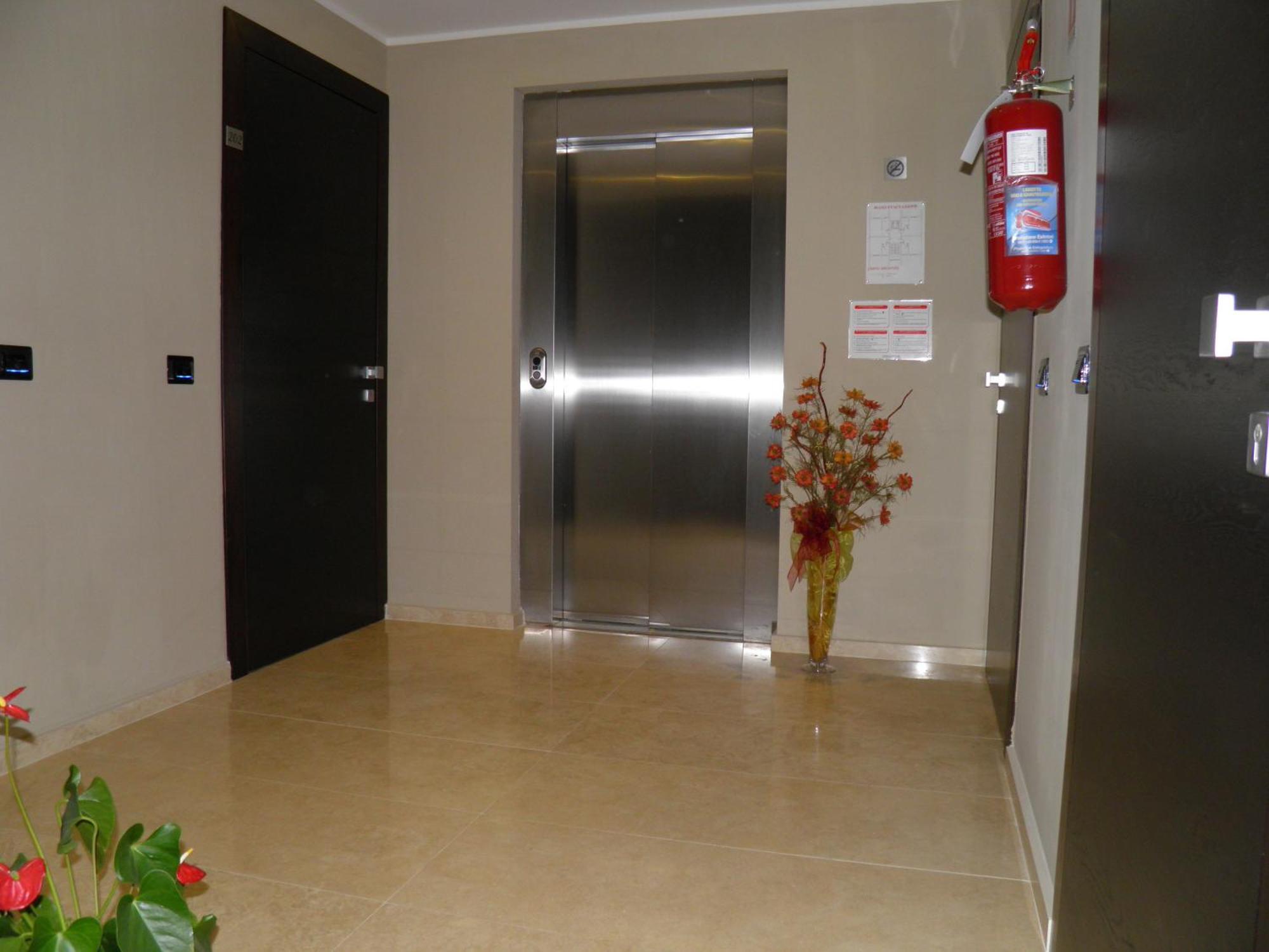 גרוסטו Hotel I Crespi מראה חיצוני תמונה