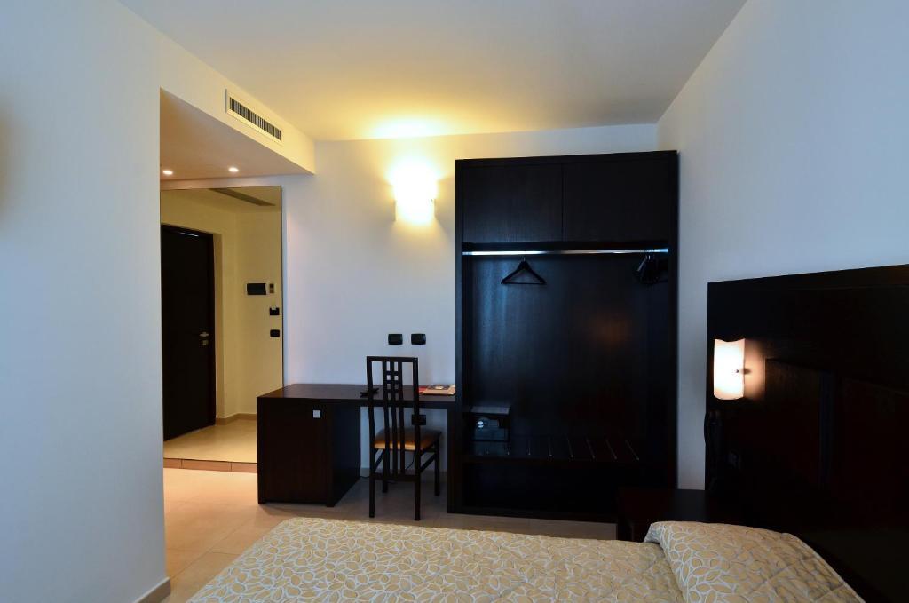 גרוסטו Hotel I Crespi חדר תמונה