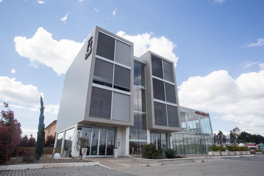 גרוסטו Hotel I Crespi מראה חיצוני תמונה